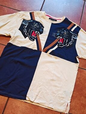 Colorblock Mens T-Shirt with Panther Graphic - Navy & Cream